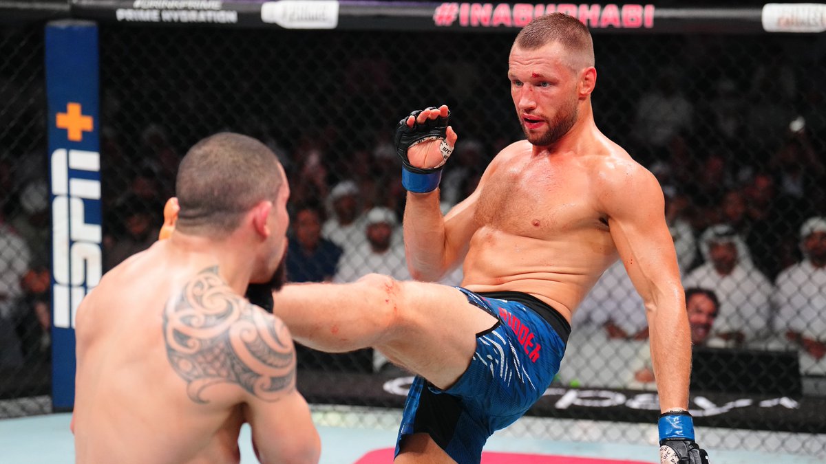 UFC tweet media