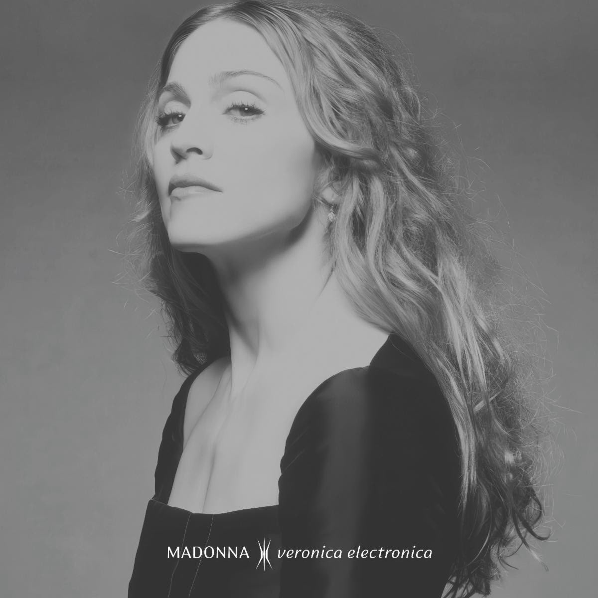 Madonna_Chart's tweet image. Madonna's "Veronica Electronica" received 516,279 streams on its first day on Spotify!