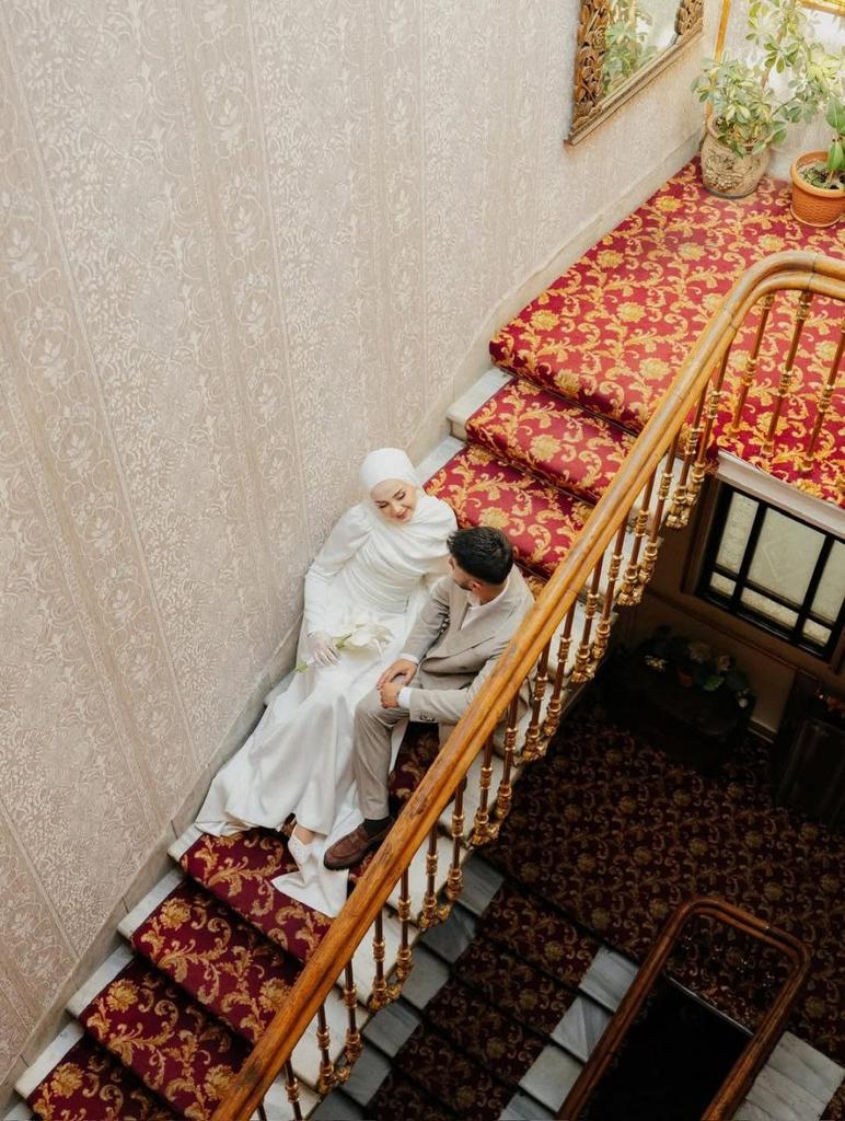 ونقعد نحكي🤍.