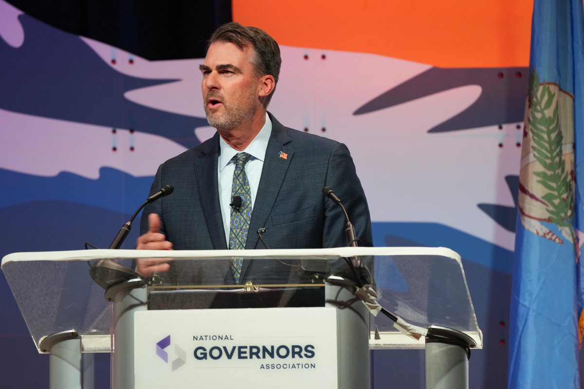 NatlGovsAssoc's tweet image. Closing out the 2025 #NGASummerMeeting, newly appointed NGA Chair Oklahoma @GovStitt introduced his Chair’s Initiative which will explore strategies to Reignite the American Dream by focusing on education, entrepreneurship and energy. Learn more: nga.org/AmericanDream/