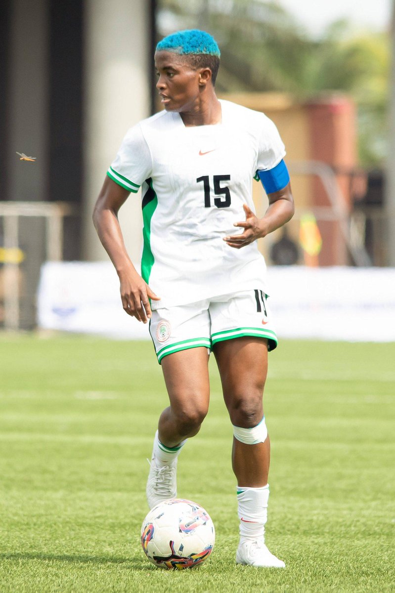 TK_Festo's tweet image. Player of the tournament!!!
She is really a leader of the pack. Work rate is top notch, dedication is next level. Congratulations ๐.
PS: is she related to Taiwo Awoniyi?
#wafconfinal
#Asisatajibade
#superfalcons