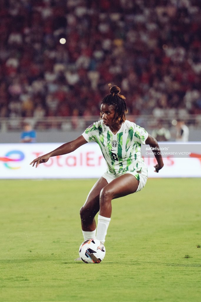 iamAde_'s tweet image. Agba Striker 
Ballon d'or  loading