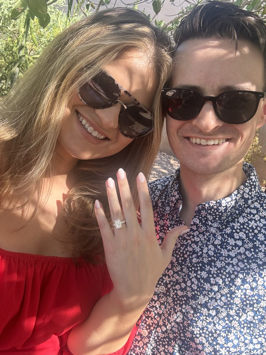 Coll3enG's tweet image. life update i am engaged. Impending date of Coll3enG no longer being an accurate username for me