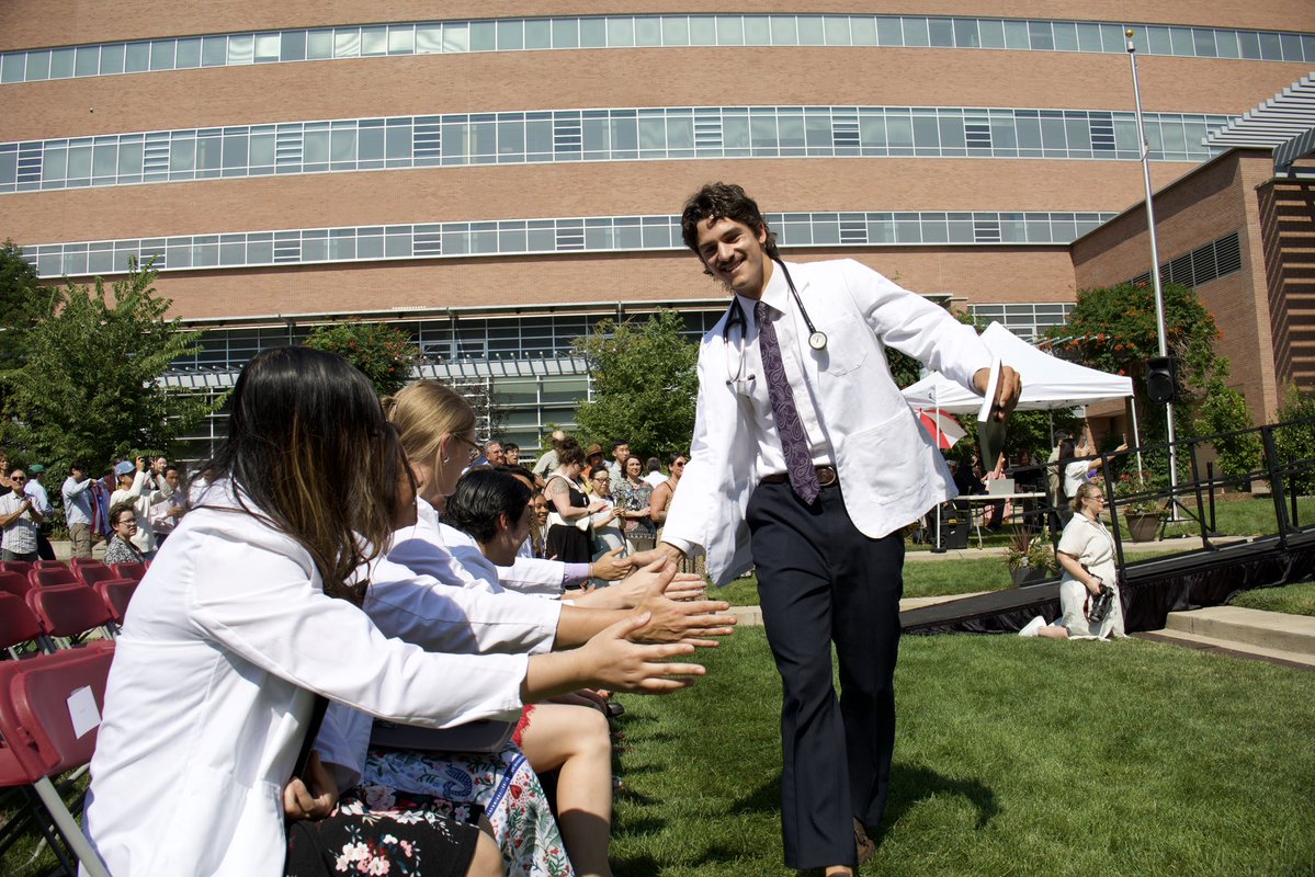 CUAnschutz's tweet image. Yesterday we officially welcomed the @CUMedicalSchool Class of 2029 at the matriculation ceremony, where students received their white coats and began their journey at #CUAnschutz. We’re thrilled to have this group on campus!