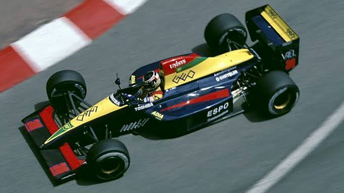 QuickNickRacing's tweet image. 個人的に好きなクリス・マーフィーのデザイン✨
割とオーソドックスでシャープなデザインの中に、どこか有機的で優しい丸みがあるフォルムの曲線美💕
マシンを見るだけで誰が設計したかわかる楽しい時代🏎️
