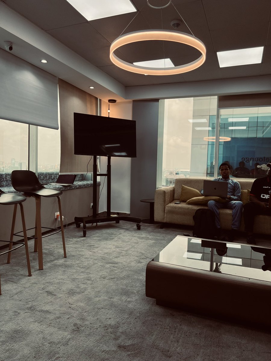 o_gonna_'s tweet image. I had a great time at  @gdgcloudlagos Deepstack

shout out to the organizers fr.

#GDGDeepstack #GDG #community
