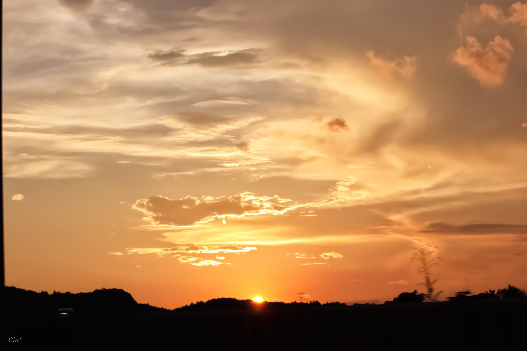 GAHGA 光れーる　君との夕焼けオレンジ sunset-sky-clouds-evening-