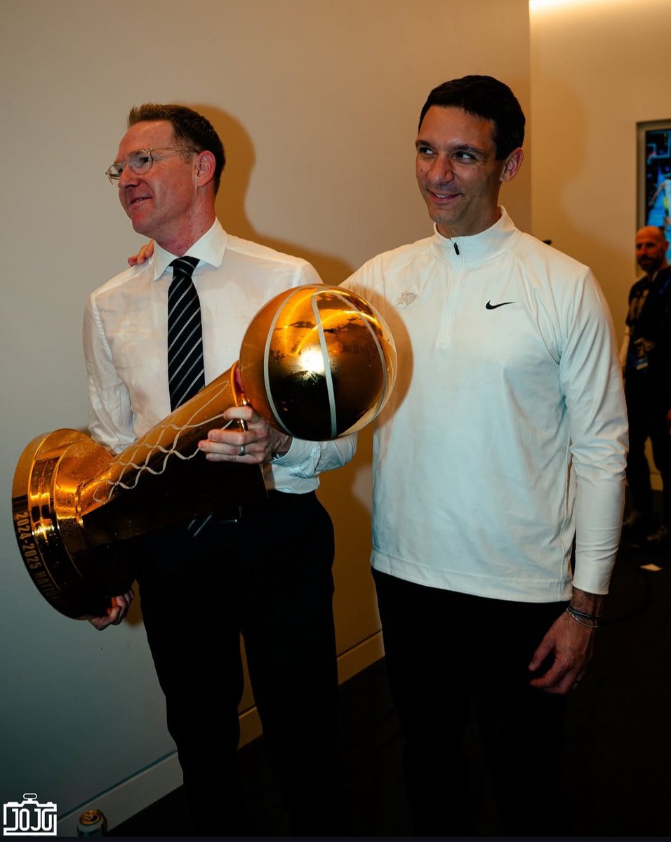 Just a couple of basketball masterminds enjoying the fruits of their labor

(Photo creds: <a href="/Shotbyjojo__/">shotbyjojo_</a>)