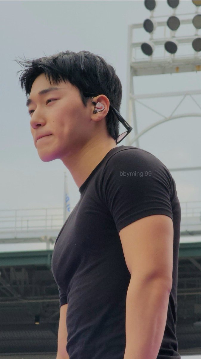 ARE WE SEEING THIS????? 🫣