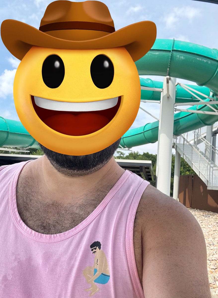 Dallas_DILF's tweet image. Just booked back to back trips to Chicago and London in August