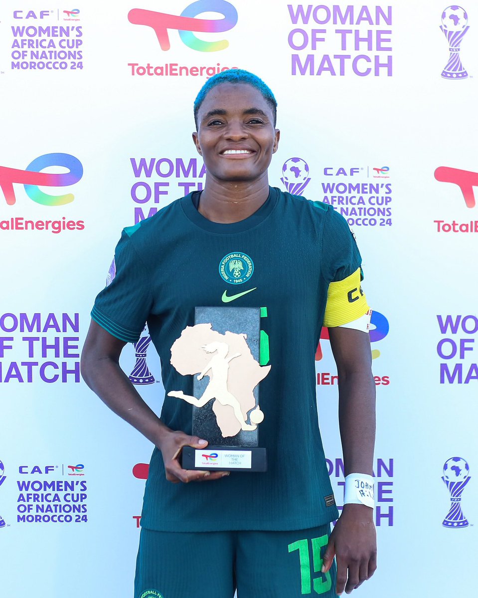 drpepple_'s tweet image. Alozie, Okoronkwo, Ajibade, Nnadozie, phenomenal women making Naija proud with the rest of Super Falcons.
When will Super Eagles bring us such joy ?