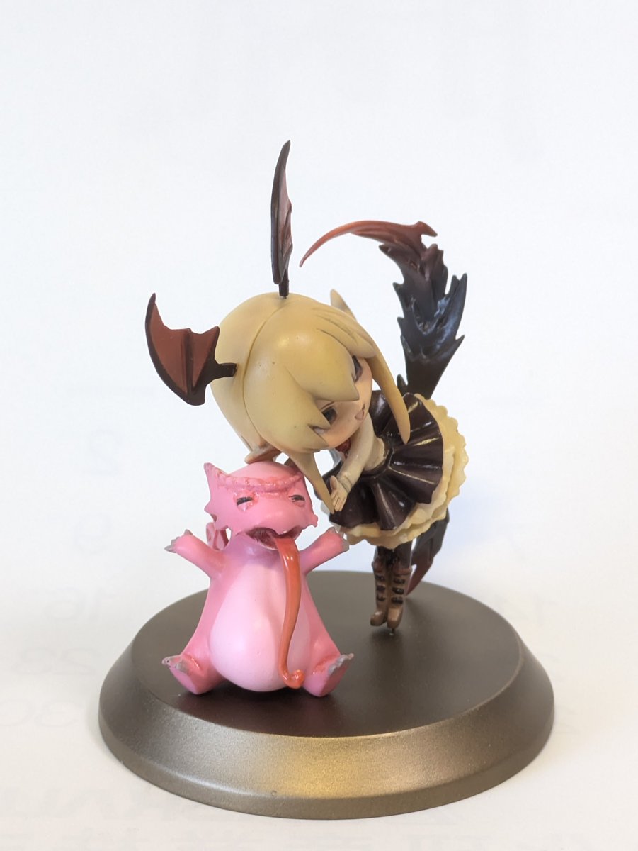 n_s_k_san's tweet image. 【再掲】Brutal Blue 　再販
「グランブルーファンタジー」より【ヴァンピィ＆ベスちゃん　ミニフィギュア】　￥1500
#ワンダーフェスティバル2025夏 　#ワンフェス　#グランブルーファンタジー　#WF2025S