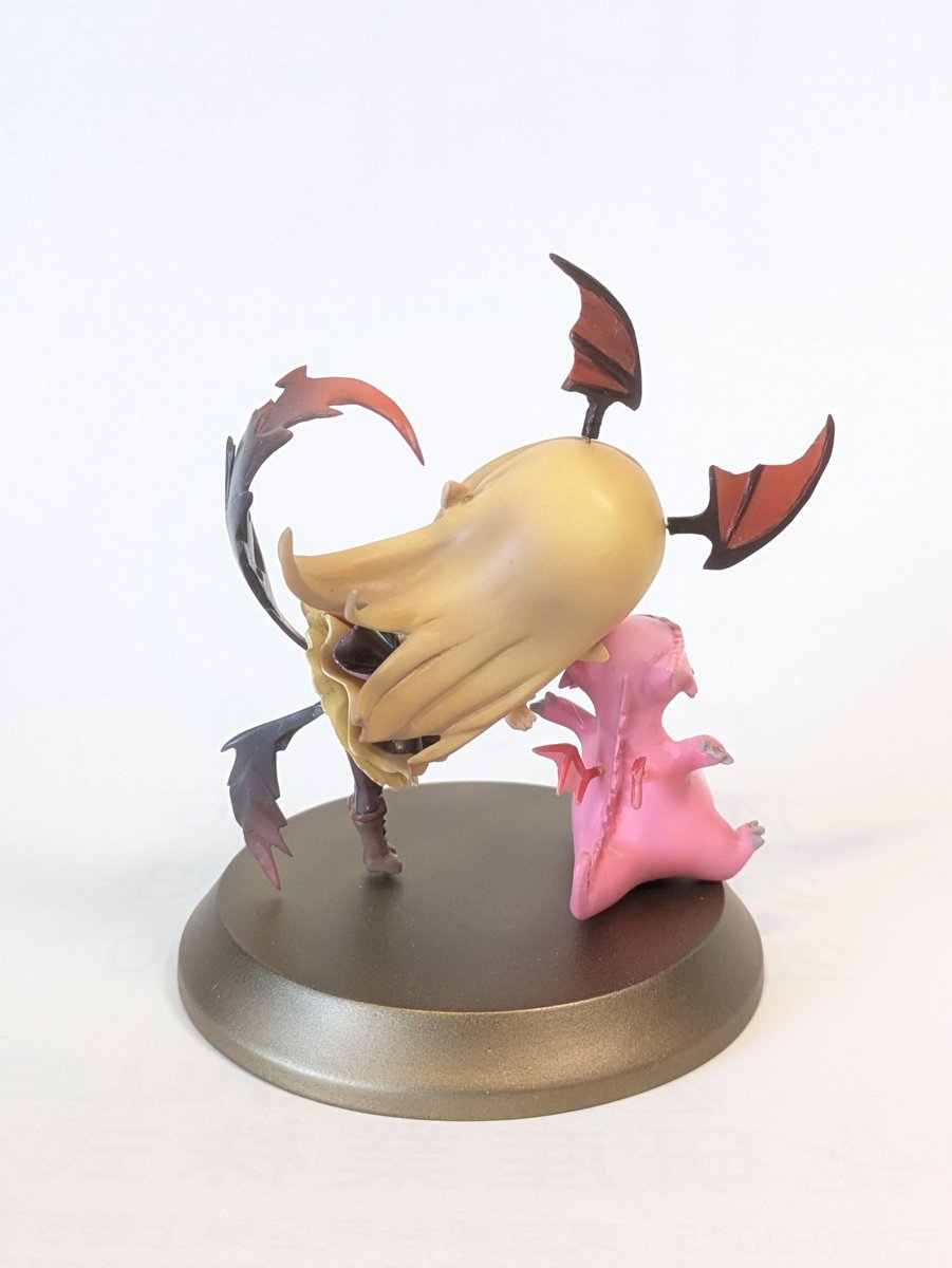 n_s_k_san's tweet image. 【再掲】Brutal Blue 　再販
「グランブルーファンタジー」より【ヴァンピィ＆ベスちゃん　ミニフィギュア】　￥1500
#ワンダーフェスティバル2025夏 　#ワンフェス　#グランブルーファンタジー　#WF2025S