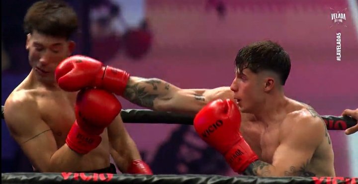 EL ROBO DEL AÑO GALLEGOS DE MIERDA #LaVeladaDelAñoV