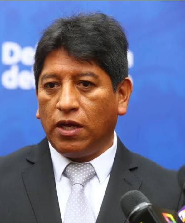 AlonsoRamosG's tweet image. Defensoria del Pueblo implosiona. Sindicato de institución pide revisión del nombramiento de Gino Ríos como presidente de Junta Nacional de Justicia, acusado de maltratar a una mujer. El comunicado apunta al defensor Josue Gutiérrez, quien lideró la comisión que nombró a Ríos.