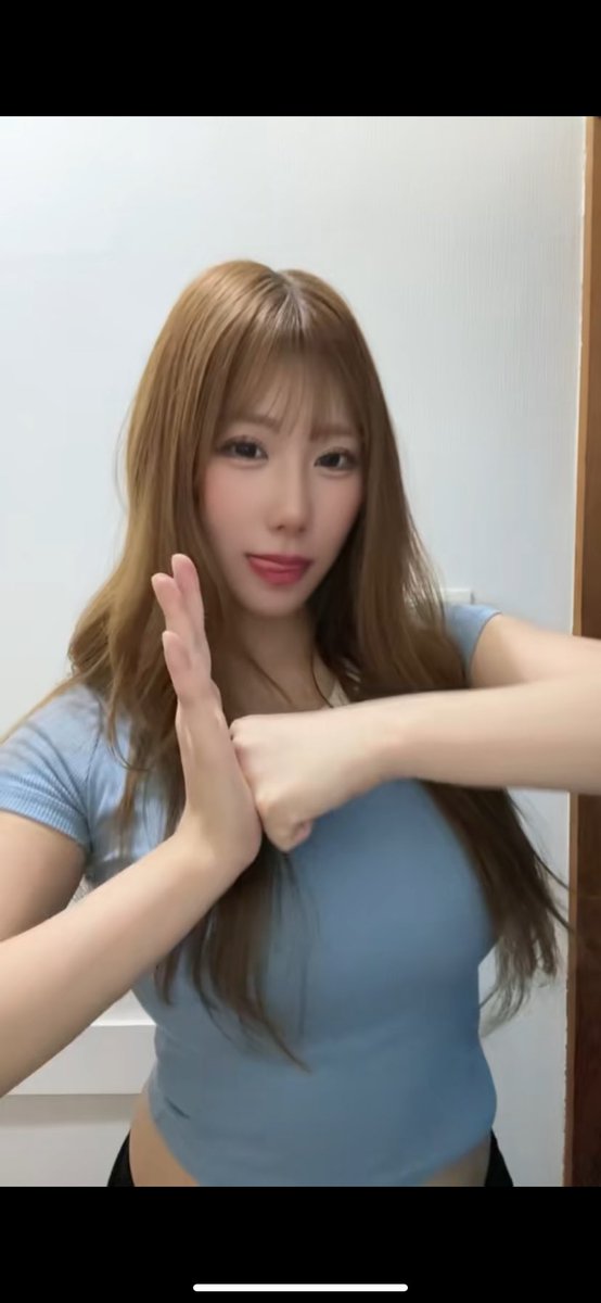 おはよう☺︎ Tik Tokもチェックしてよねー🥺 フォローもいいねも