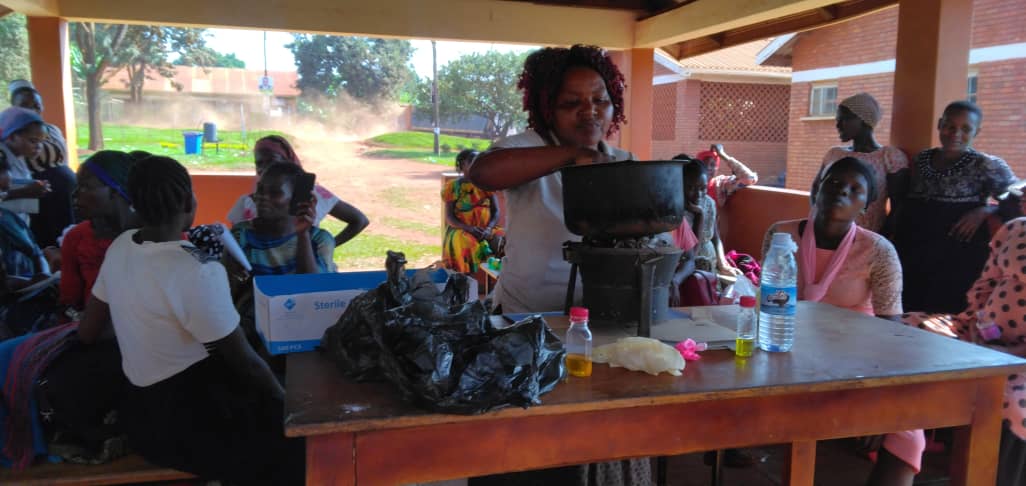 RotaractAcacia's tweet image. To afford life requirements is a lifetime challenge. However having a source of income can relieve that burden. Of the activities we have today in Budondo was to equip community members with skills on how to generate income, these included shampoo,soap making among others.