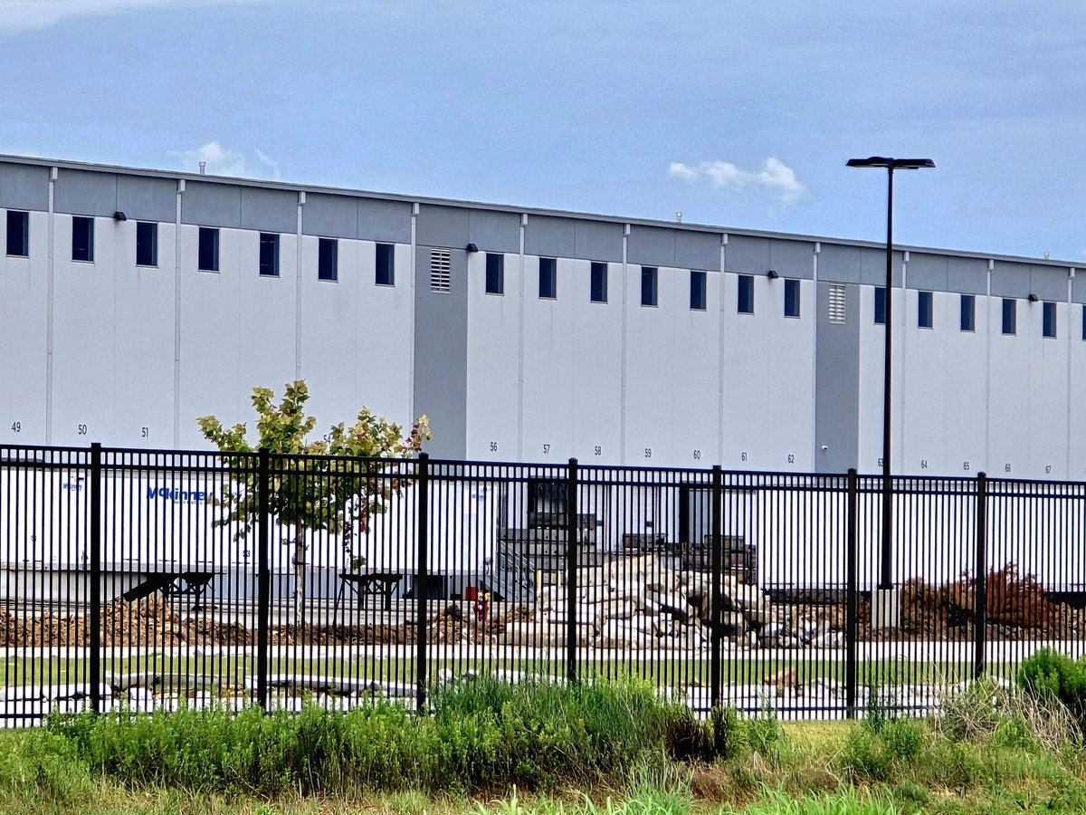 TESLA MEGAFACTORY: During the Q2 Financial Call, Tesla confirmed the Megafactory west of Houston. I'm not certain, but I think that was the first time they confirmed it.

Here is what the Brookshire Megafactory looks like today. 

The first two pics are of the new distribution