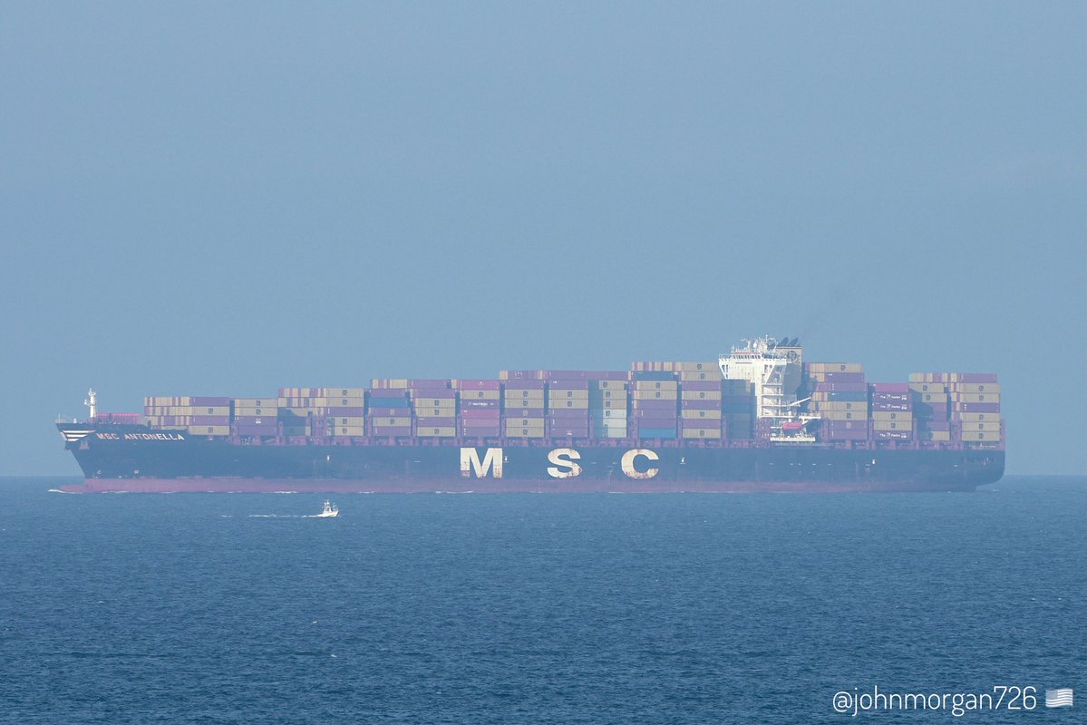 johnmorgan726's tweet image. The MSC ANTONELLA, IMO:9702273 en route to Baltimore, Maryland @BShipspotting @BaltoChes flying the flag of Portugal 🇵🇹. #ShipsInPics #ContainerShip #MSCAntonella