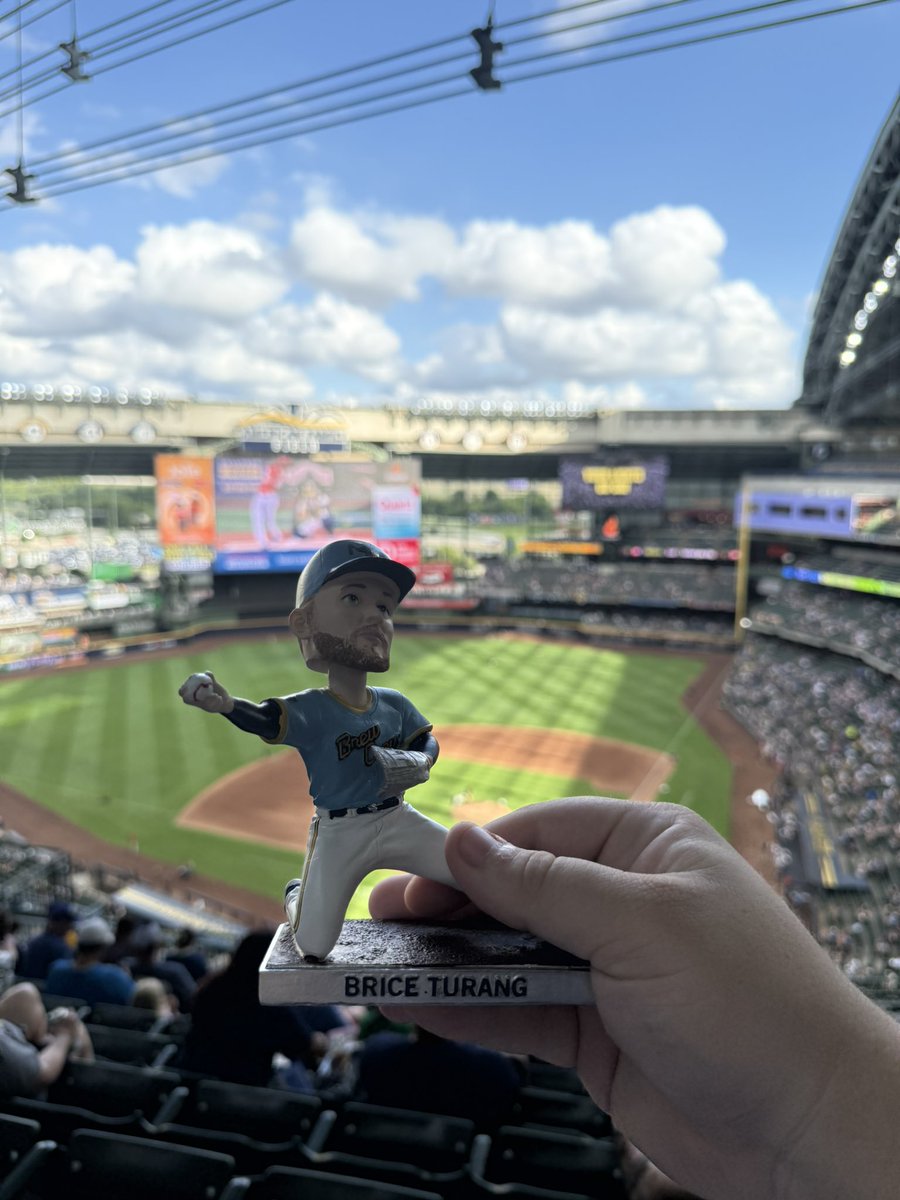 BlakeWeiner's tweet image. How can you not be romantic about baseball?