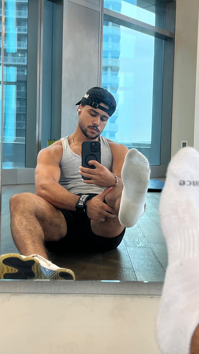 RT if you like socks