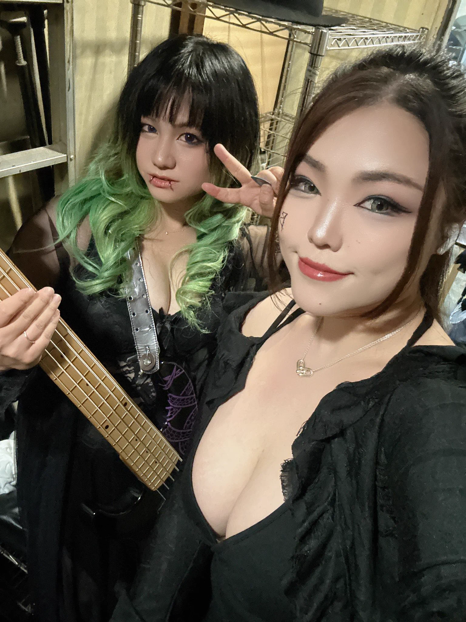 【専用】　✨ちゃんむー様✨ 夢兎(むーちゃん)🎸🥀 (@off_mu_chan) / X