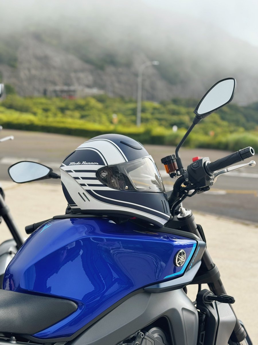bipa_jp's tweet image. Good morning biker’s!!

本日のバイパラ周辺の天気は曇り🌥️
気温は22度です😌

godblincさんのヘルメット“BladeRunner”と“FlyboyJet2”がレンタルバイクの際に使用できる様になりました！
もちろん、試着のみでもOK🙆‍♂️
最高品質の安全性と軽さをお試しください。

おしゃれなヘルメットで出かけよう！