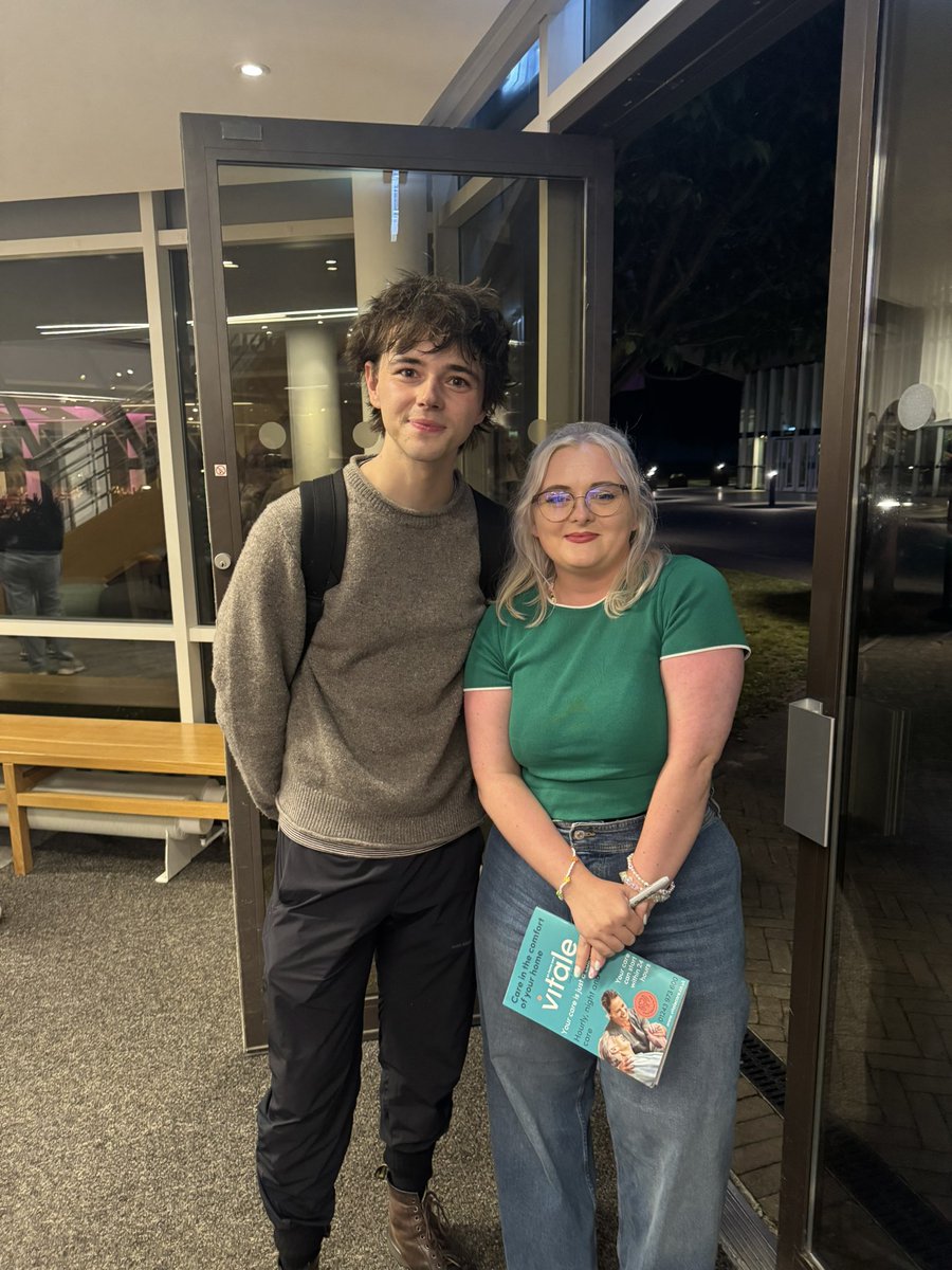 wolfesguest's tweet image. £35 worth of stage doors btw