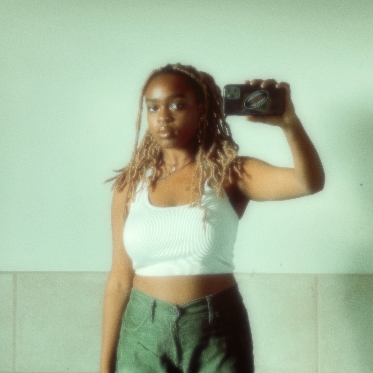 MissChatJOY's tweet image. kicking off today's show on @JOY949 with the gorgeous 'fun (for you)' by Zimbabwean-Australian singer-songwriter and producer ZUVA, from her debut EP, NOT THAT I CARE