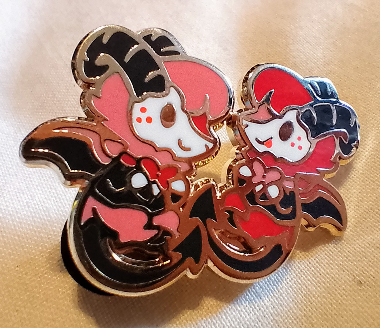 【ぺんぎーん】 Ziggy Jiggy 🇨🇦 (@CharaPins) / X