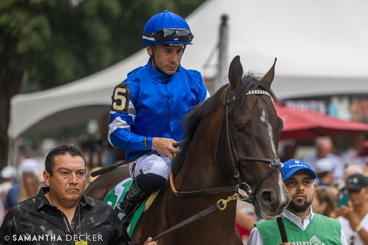sdeckerphoto's tweet image. Sovereignty's still king! The dual Classic winner ruled the Grade II Jim Dandy Stakes at the Spa with @JuniorandKellyA onboard for owner @godolphin and trainer Bill Mott.
Shot for the @saratogaspecial