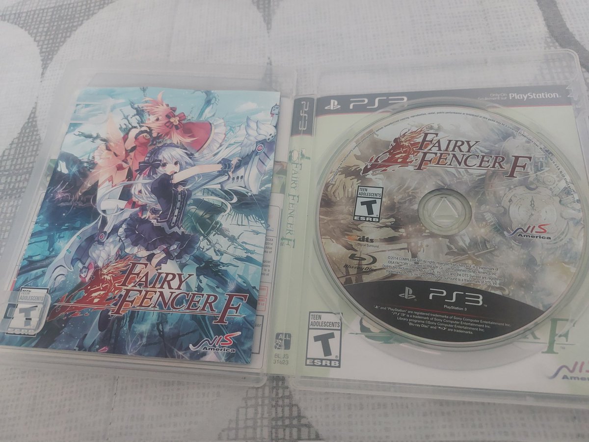APUKAMI1's tweet image. Manual has the Japanese cover image. Great.