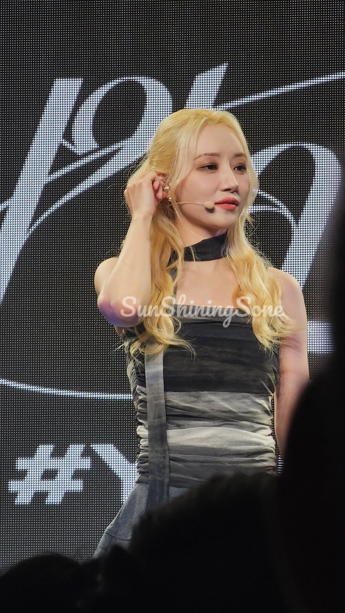 SunShiningSone's tweet image. SUA - UAU 2025 The 1st FanCon in Grand America, New York. #SUA #UAU #Dreamcatcher_UAU #Playlist #You_Are_You