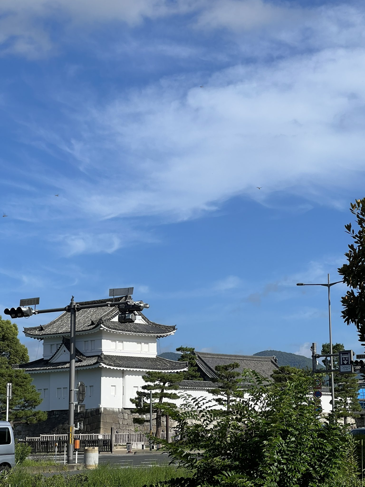 on⑹_【休日の朝.起きてすぐの景色】 日立駅から望む絶景の朝焼け！朝焼けがやっぱり最高😊 SUNRISE