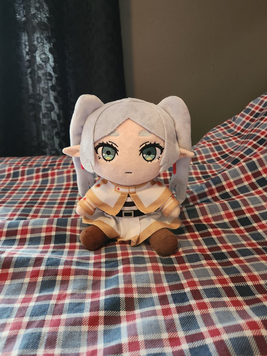 CocoaCuddlr's tweet image. Well lookie who finally came through the mail!