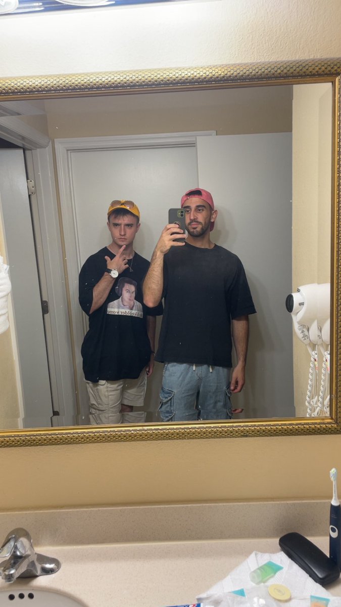 HeyRami_'s tweet image. The boys pt 2