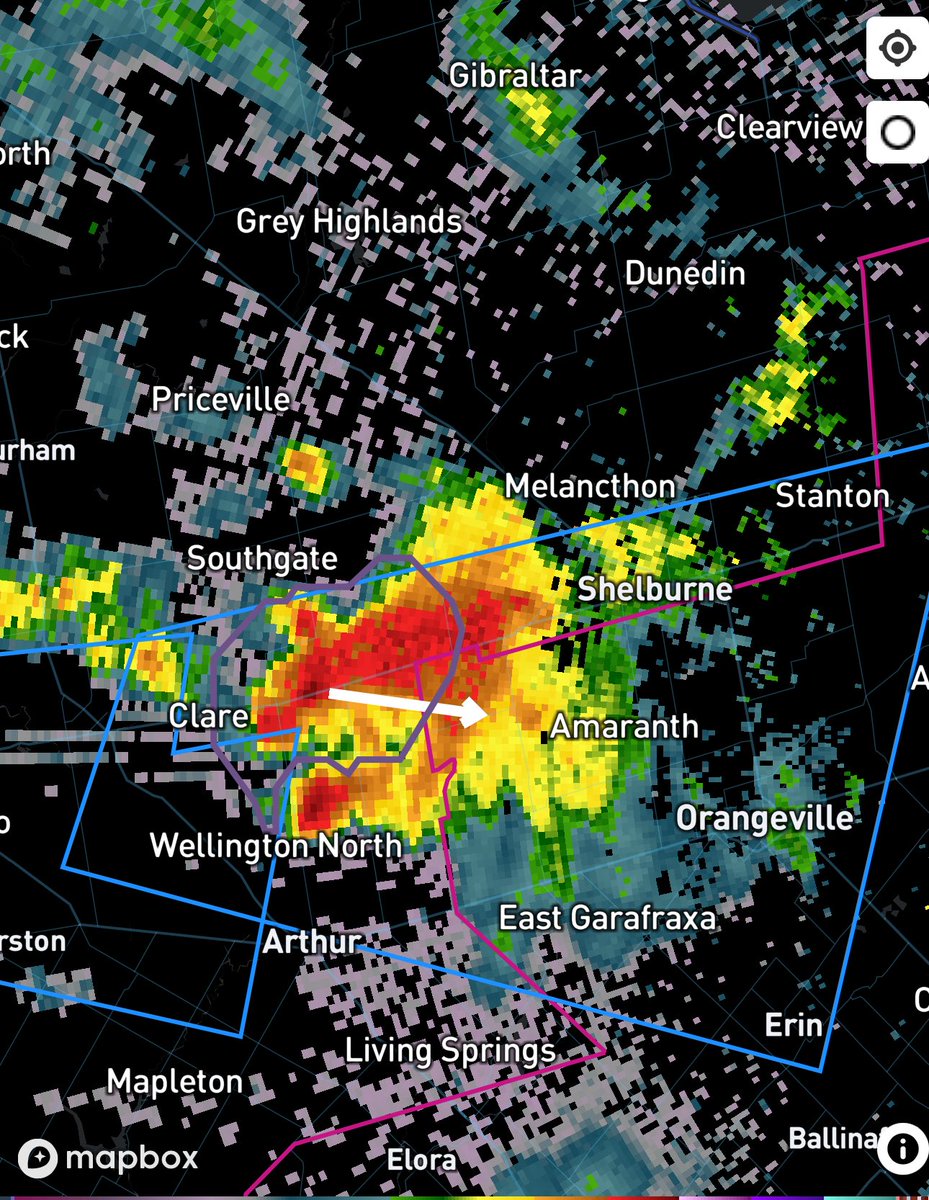 IWeatherON's tweet image. #ONStorm #ONwx Seems like this storm that produced the tornado near Goderich earlier this evening is starting to re-strengthen as it moves into Shelburne, Amaranth and Orangeville.

Right now there are some minor signs of rotation.

Please be on alert in this area. We are closely…
