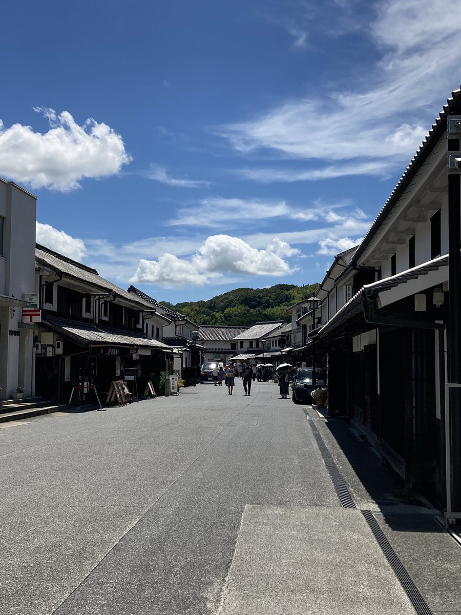日本に帰国しています🇯🇵本日は、大先輩の木村善明さんとのリサイタルです。風情のある倉敷美観地区の中にありますので、もしよろしければ。強いメッセージに心を打たれながら、演奏しております！
