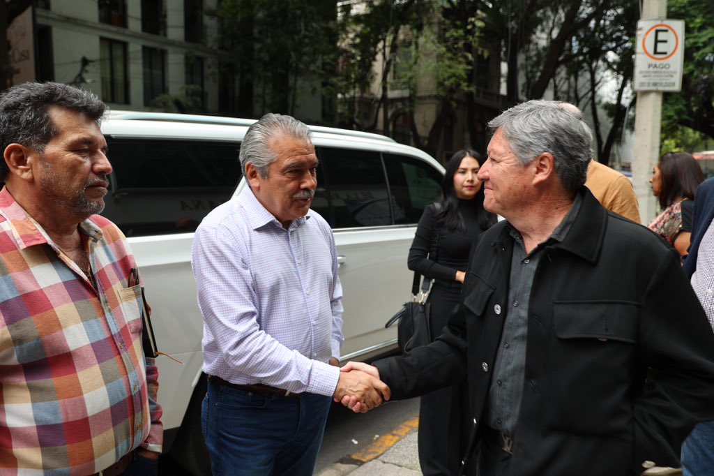 raulmoronO's tweet image. En una Reunión Nacional Organizativa con líderes de todas la república, llamé a respaldar a la Presidenta de México @Claudiashein y su gobierno, así como a trabajar territorialmente en todo el país para fortalecer la unidad de nuestro movimiento.
En Michoacán, recorremos los…