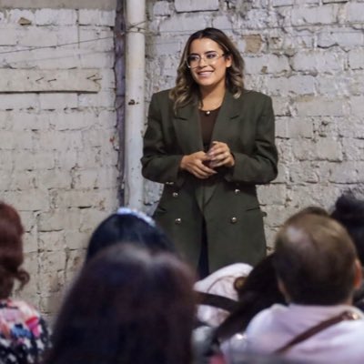 Sofia_MoralesQ's tweet photo. Cuando se hace con amor, se nota. ❤️
#Tlalnepantla #SofiaMorales #NuevaFotoDePerfil https://t.co/MuUnAonyIa