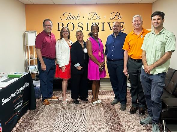Samaritan Daytop Village (@samaritanny) on Twitter photo Honored to welcome Rep. <a href="/RitchieTorres/">Ritchie Torres</a> & the <a href="/ThirdAvenueBID/">ThirdAvenueBID</a> Exec. Dir. Pedro Suarez & Program Manager Ben Engel at The Richard Pruss Wellness Center in the Bronx. They learned how our behavioral health, healthcare, & recovery services deliver integrated care to the community. Honored to welcome Rep. <a href="/RitchieTorres/">Ritchie Torres</a> & the <a href="/ThirdAvenueBID/">ThirdAvenueBID</a> Exec. Dir. Pedro Suarez & Program Manager Ben Engel at The Richard Pruss Wellness Center in the Bronx. They learned how our behavioral health, healthcare, & recovery services deliver integrated care to the community.