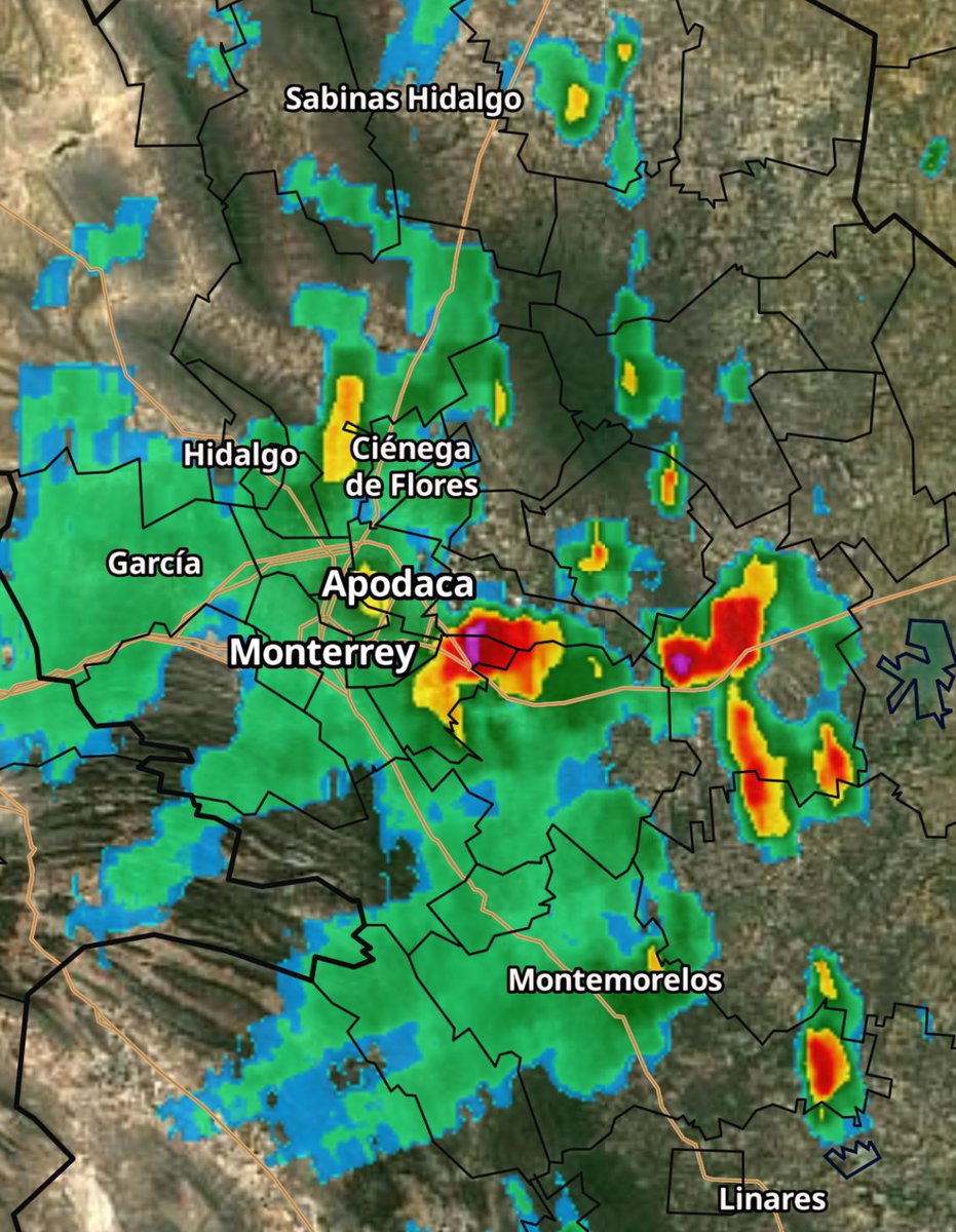 David Faz (@davidfaz) on Twitter photo Numerosos chubascos al oriente y norte del área metropolitana de #Monterrey. Radar indica lluvia moderada a fuerte sobre Juárez, Pesqueria y zonas de Apodaca y San Nicolás.
16:59 horas Numerosos chubascos al oriente y norte del área metropolitana de #Monterrey. Radar indica lluvia moderada a fuerte sobre Juárez, Pesqueria y zonas de Apodaca y San Nicolás.
16:59 horas