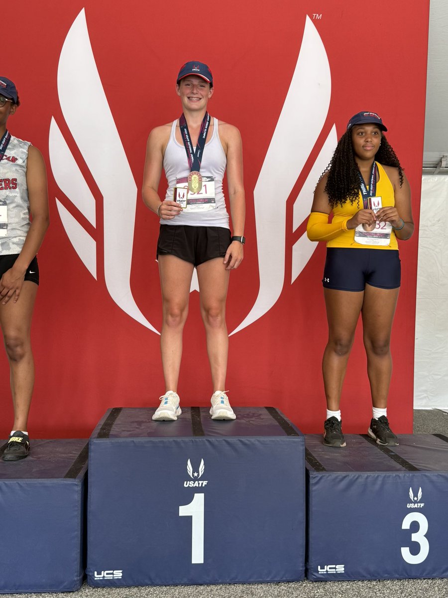 CarderB60's tweet photo. Great day 1 at @usatf Jr. Olympics. I set a PR 38.25 meters in the Discus Throw to win the National Championship for the 13-14 age division!  Next up is shotput tomorrow morning at 7am. @CoachTCanesTF #USATFFutureStars https://t.co/zsRkf5ox0G