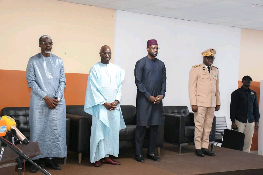 Mo Bamba🌿 (@410mobamba) on Twitter photo #AgriCheck
Lancement officiel du service de volontariat des 1000 volontaires agricoles🌿💚 avec la présence du ministre <a href="/Mabouba_Diagne_/">Dr Mabouba Diagne</a> et du premier ministre <a href="/SonkoOfficiel/">Ousmane Sonko</a>.
Parmi tâches qui leur seront assignées pour cette mission, nous pouvons retenir : #AgriCheck
Lancement officiel du service de volontariat des 1000 volontaires agricoles🌿💚 avec la présence du ministre <a href="/Mabouba_Diagne_/">Dr Mabouba Diagne</a> et du premier ministre <a href="/SonkoOfficiel/">Ousmane Sonko</a>.
Parmi tâches qui leur seront assignées pour cette mission, nous pouvons retenir :