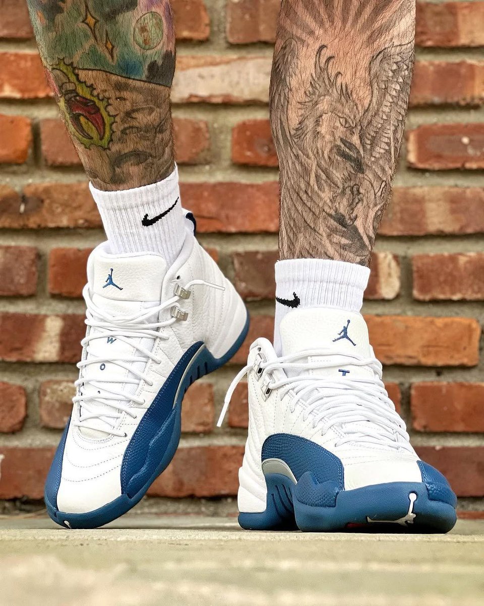 JustFreshKicks's tweet photo. Air Jordan 12 "French Blue" Returning August 16th 💙 https://t.co/rqjBSaGtCn https://t.co/KZy9do59bR