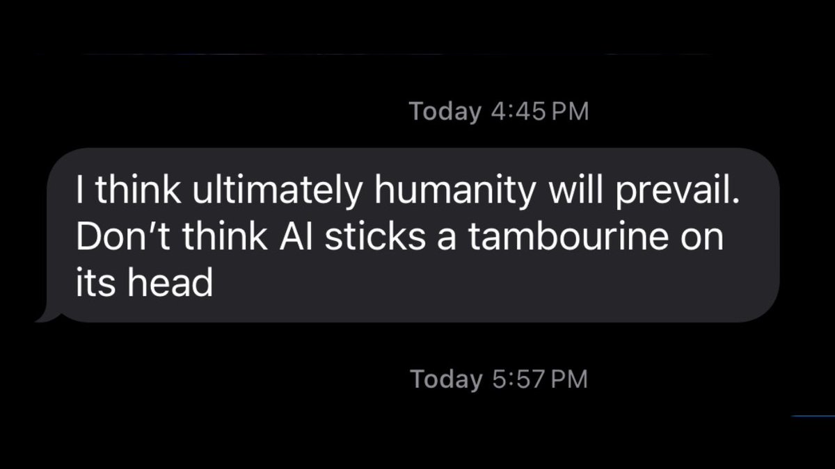 akirathedon's tweet image. My buddy is at Oasis at Wembley and just got white-pilled 🥰
