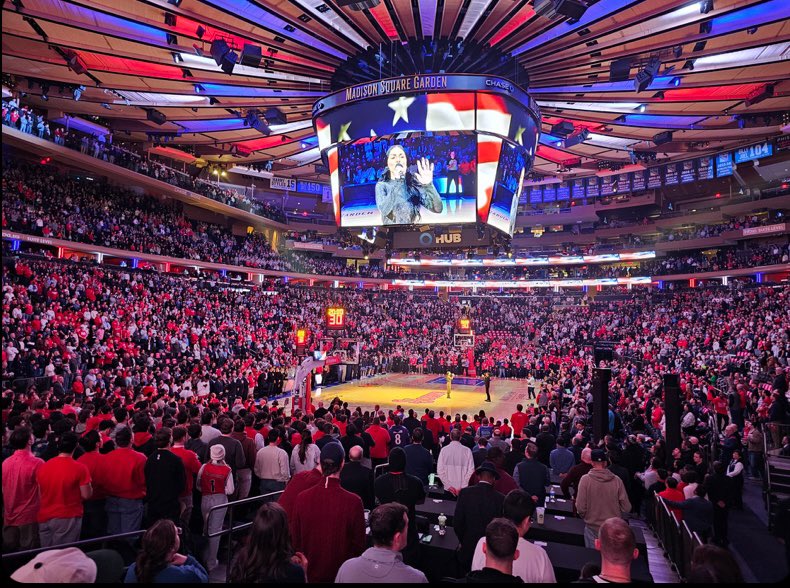 JohnniesTape's tweet image. 7:00 PM 

Saturday night. 

St. John’s/UConn.

Madison Square Garden. 

Schedule it. We don’t want a Sunday at noon. Thanks.

#SJUBB