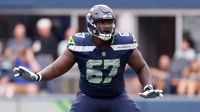 SleeperSeahawks's tweet image. Charles Cross wants to be in Seattle long-term, per @MikeDugar