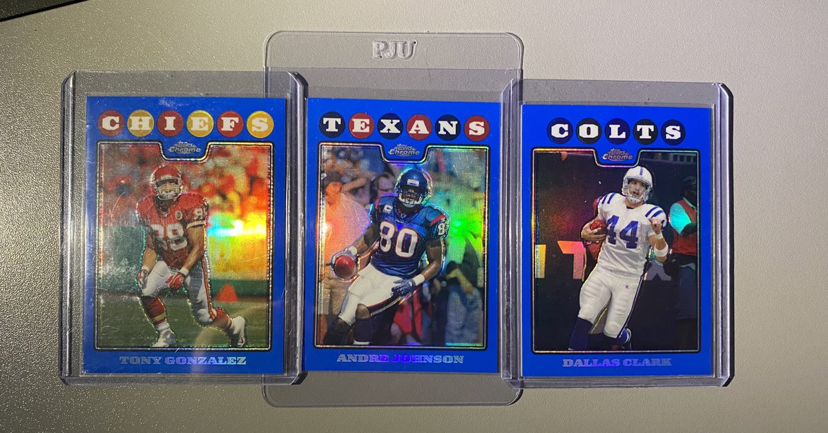 RohansCards's tweet image. For my low end friends somebody buy these for 25$ shipped