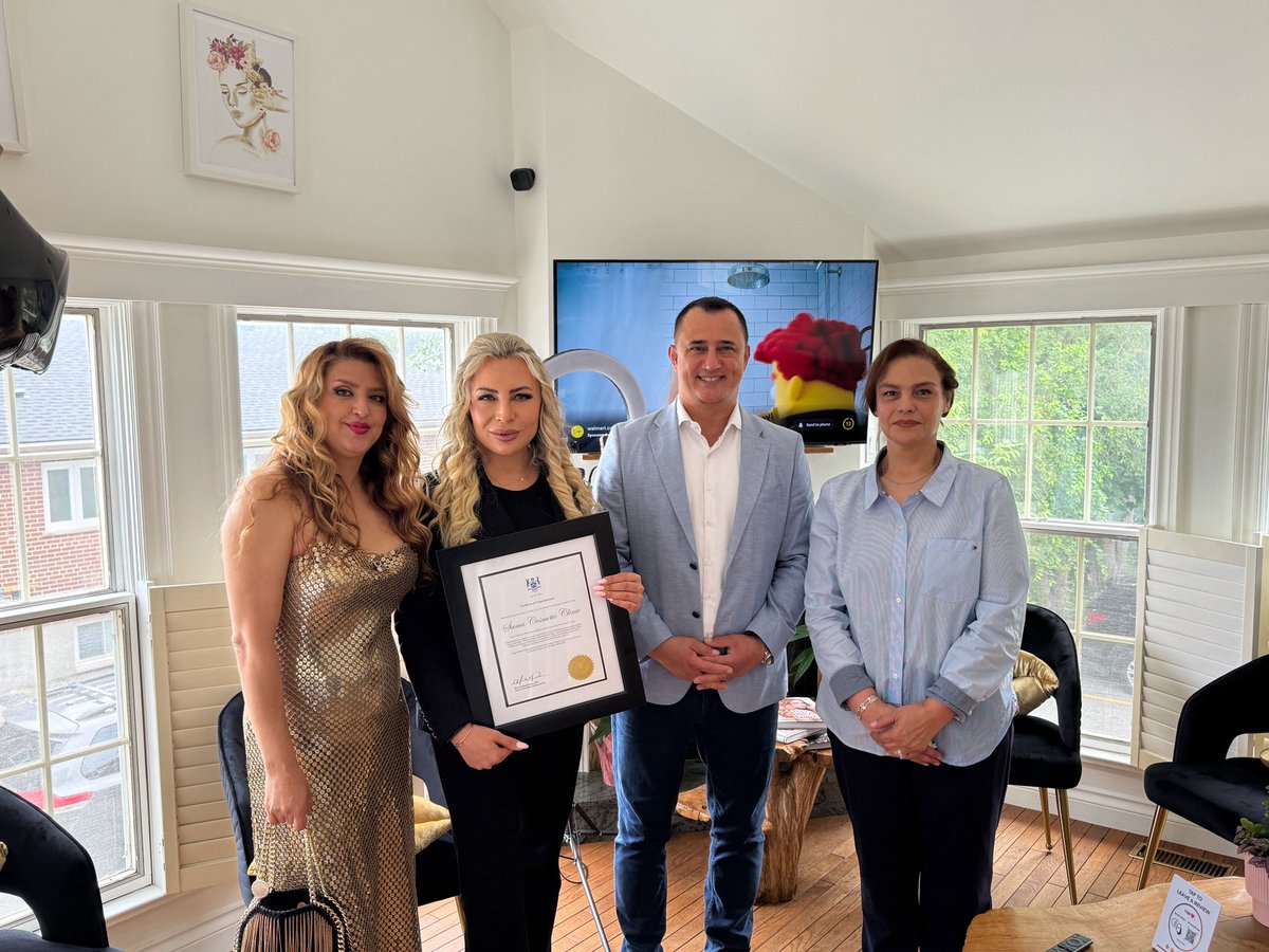 MichaelParsa's tweet image. Congratulations to Sama Kariminia on the grand opening of the Sama Cosmetic Clinic in #Aurora!
Thank you for the kind invitation, and I wish you and your team all the very best!
#AuroraOakRidgesRichmondHill